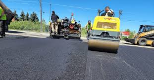 Best Asphalt Driveway Installation  in Munhall, PA